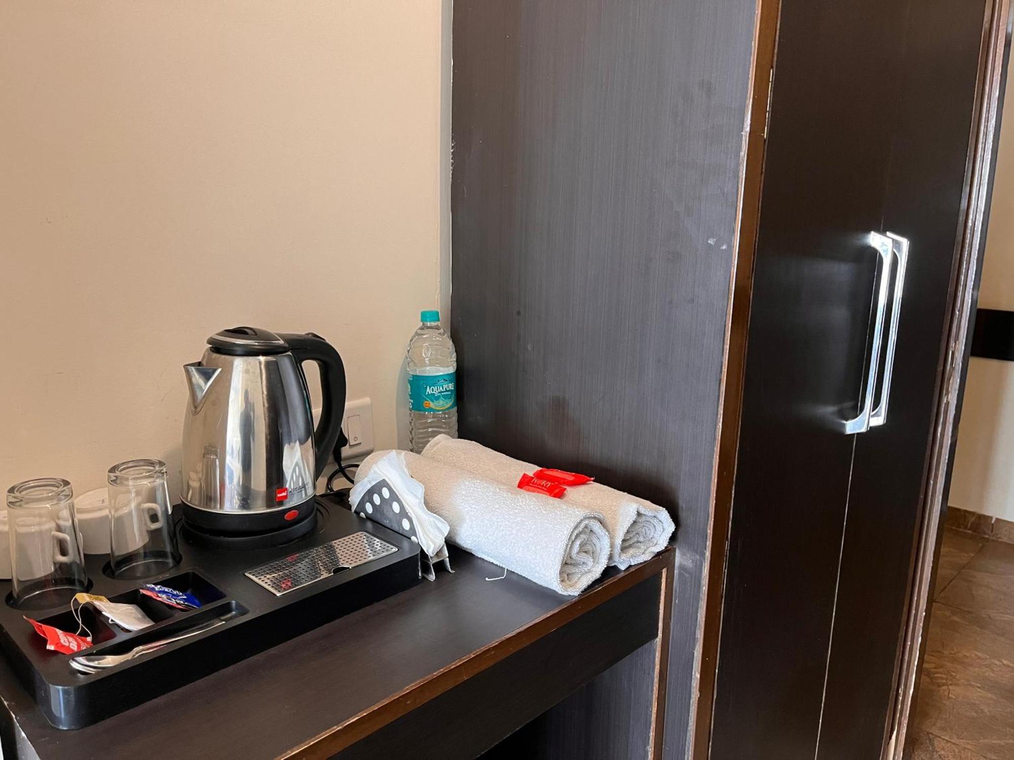 Hotel Jb Residency Zirakpur !! Top Rated & Most Awarded Property In Zirakpur Zewnętrze zdjęcie